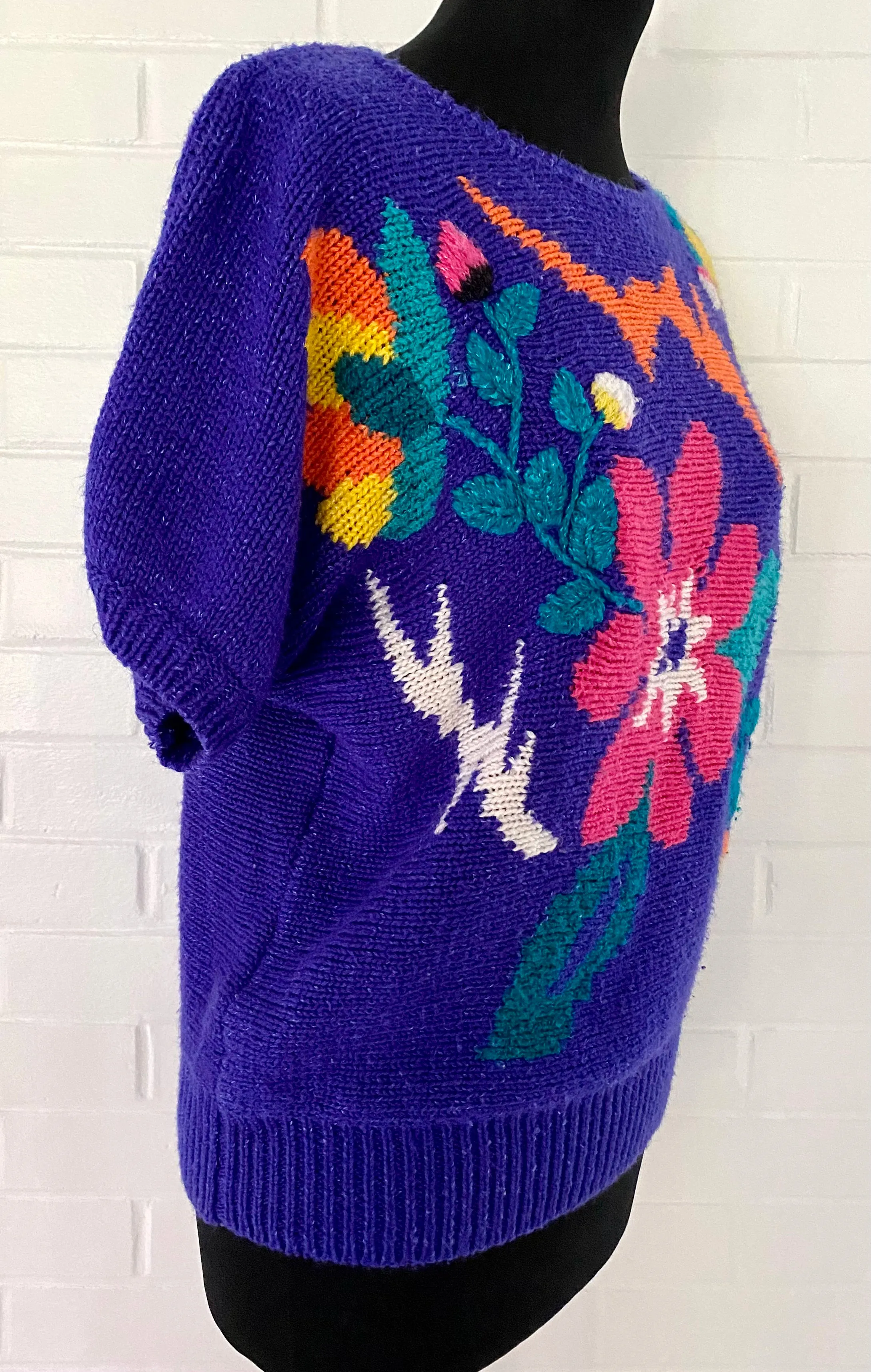 1990s Jaclyn Smith Sweater