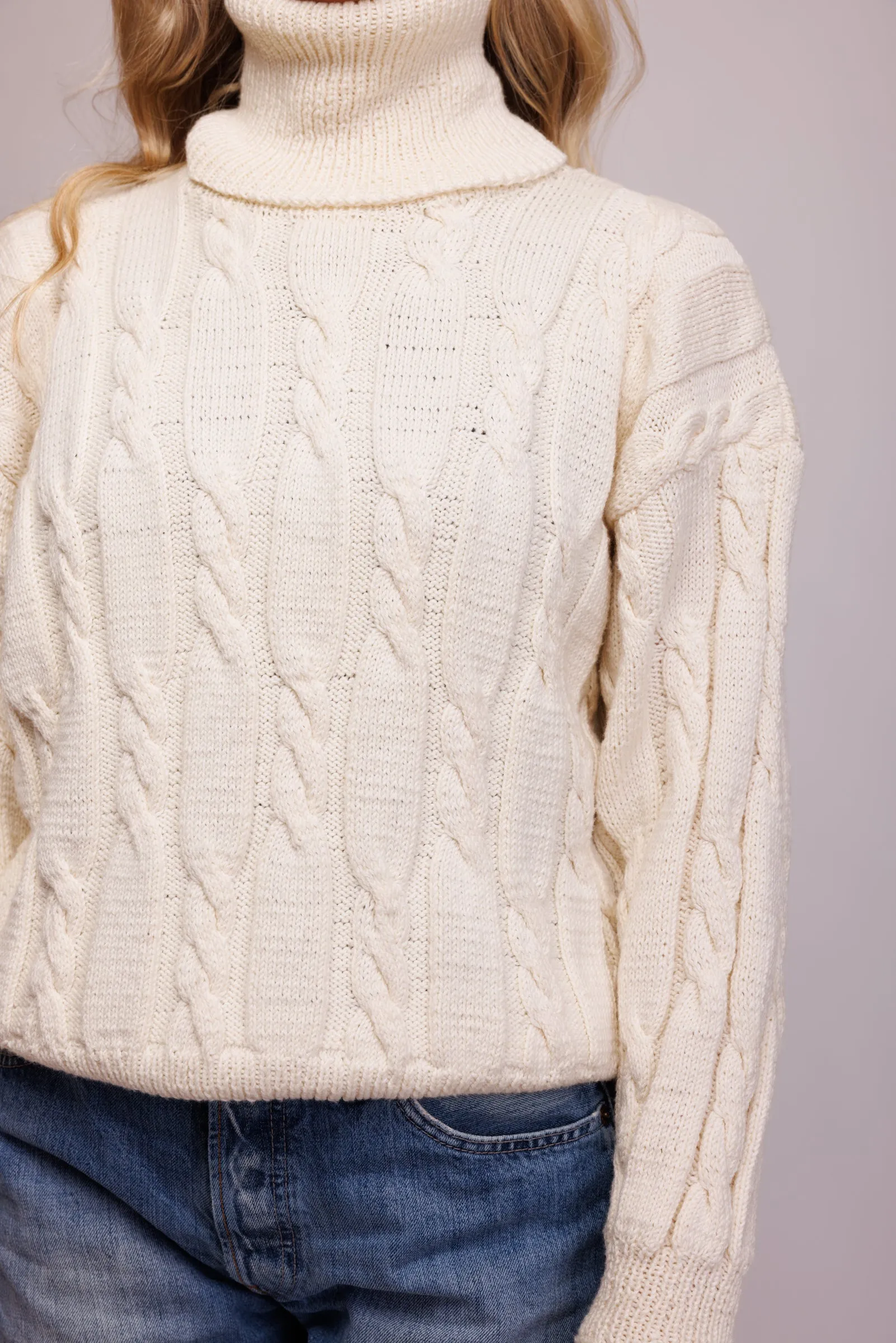 80's Handknit Aran Turtleneck S