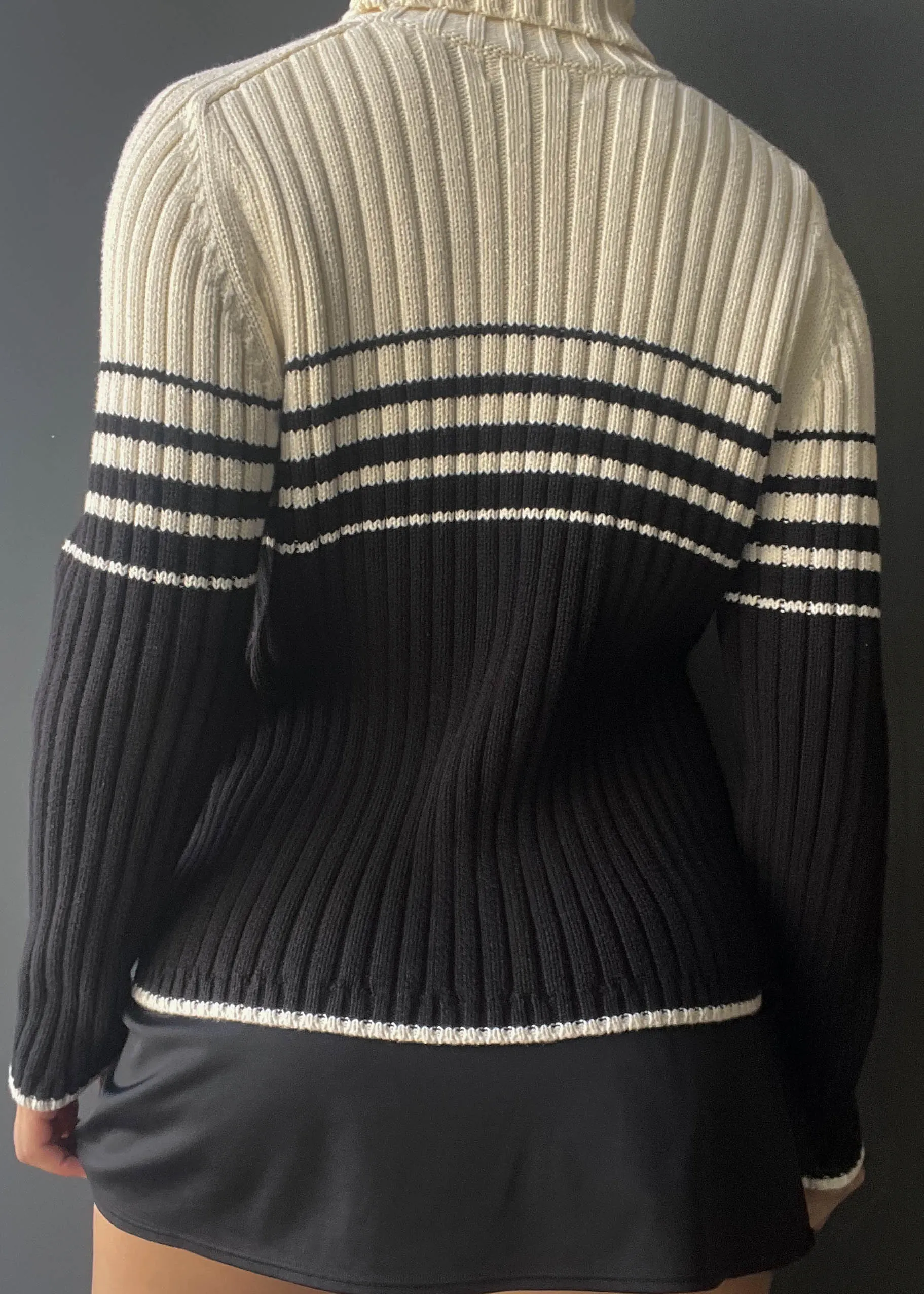 90's Cream & Black Knit (M)