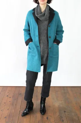 Beyond Threads Reversible Classic Coat Style IXH647