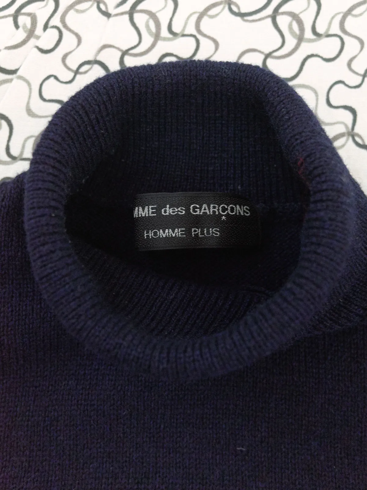 Comme des Garcons Homme Plus 1980s navy wool patterned turtleneck jumper - S M