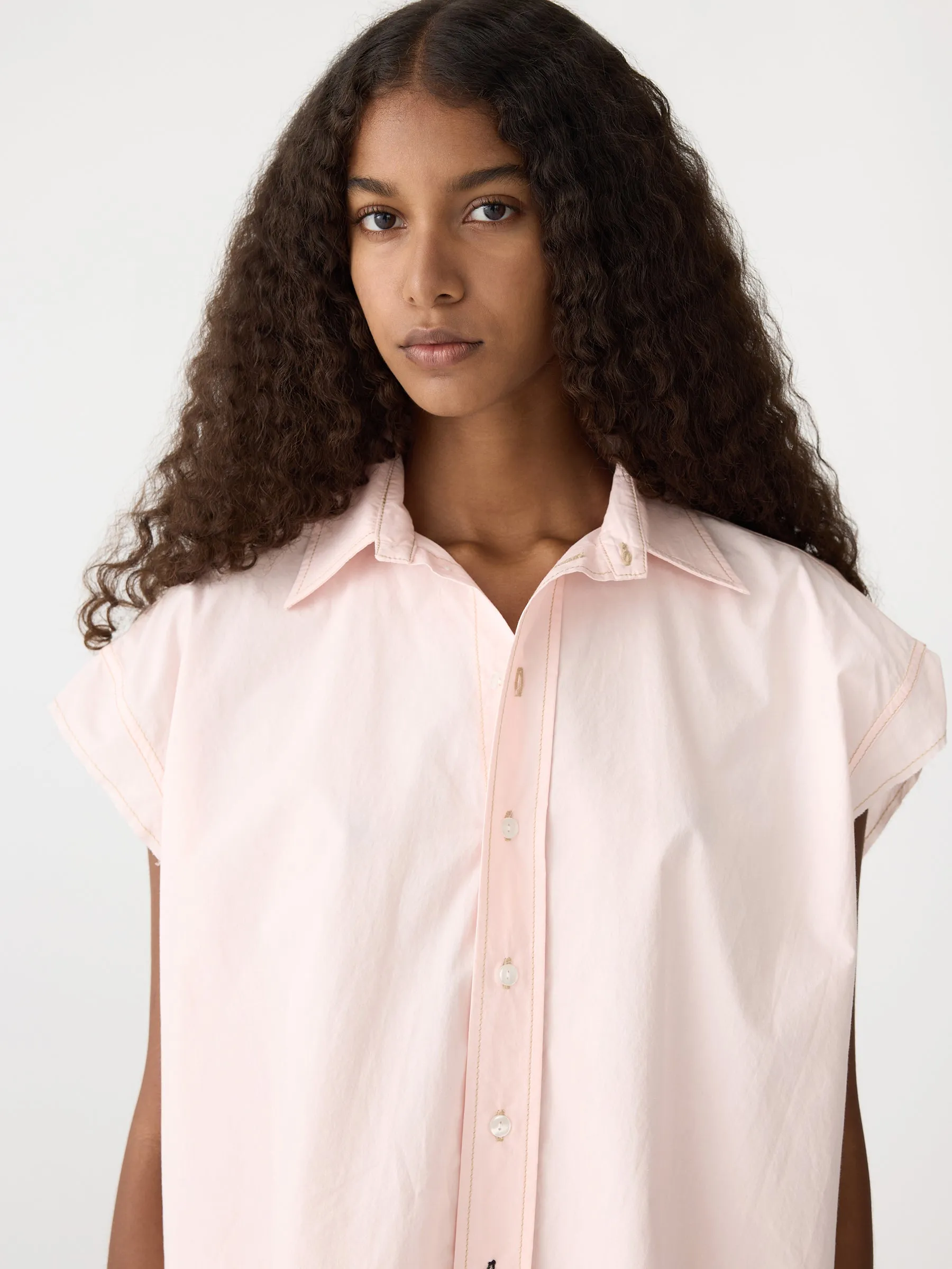 crushed cotton scoop hem shirt