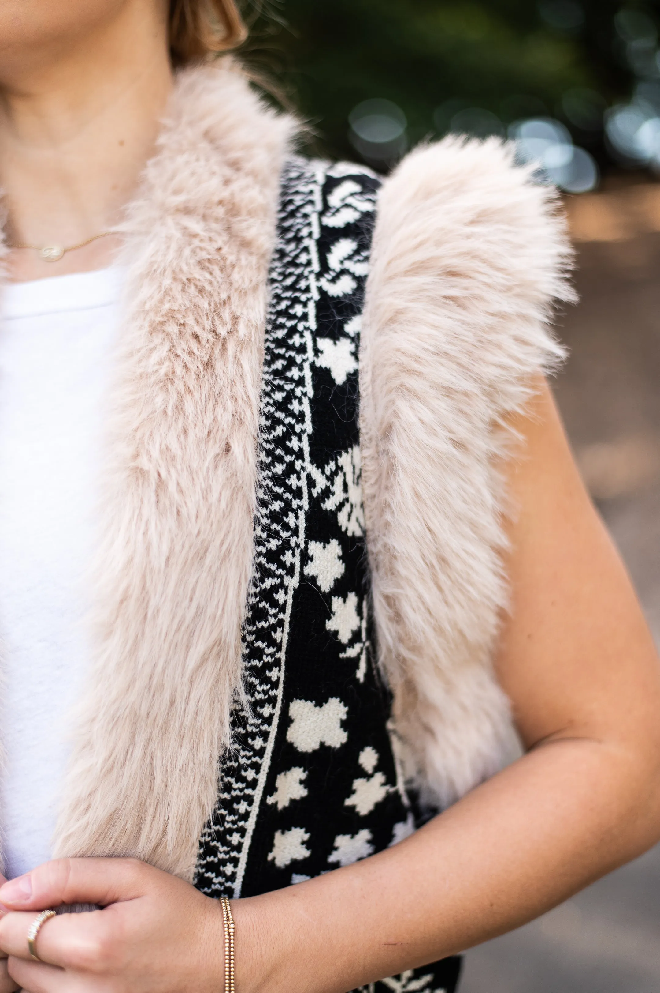 Fern Fur Trim Vest | Black