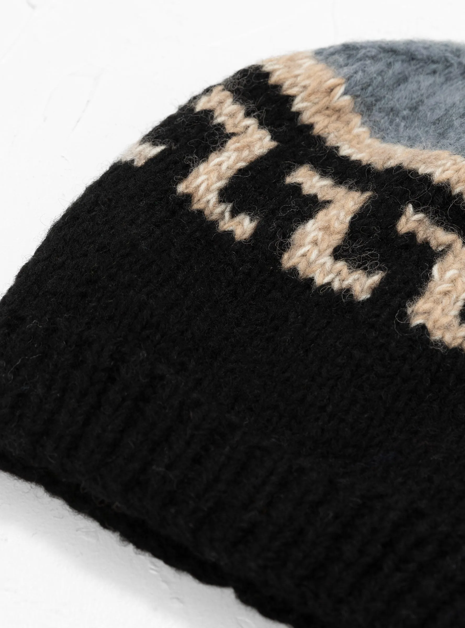 Hand Knit Pattern Beanie Black