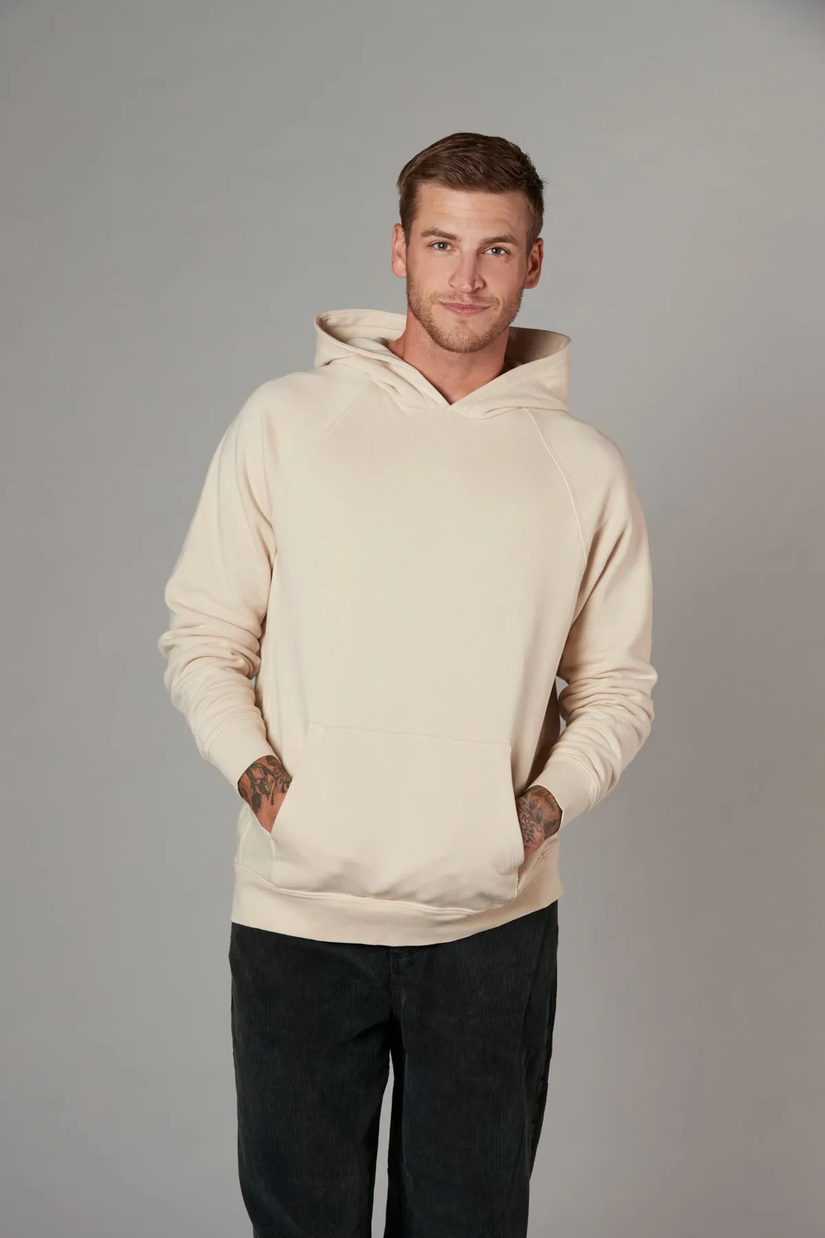 Meyer Long Sleeve Pullover Hooded Sweatshirt in Salt