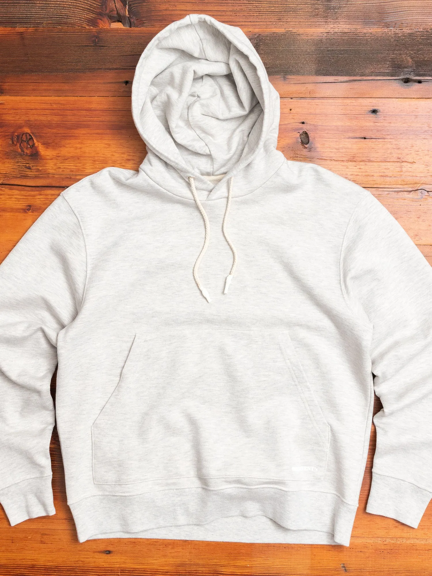 P's Pullover Hoodie in White Melange