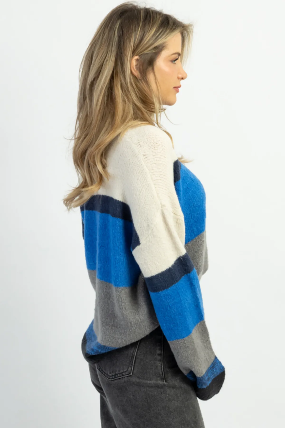 SAWYER MULTIBLUE STRIPED SWEATER