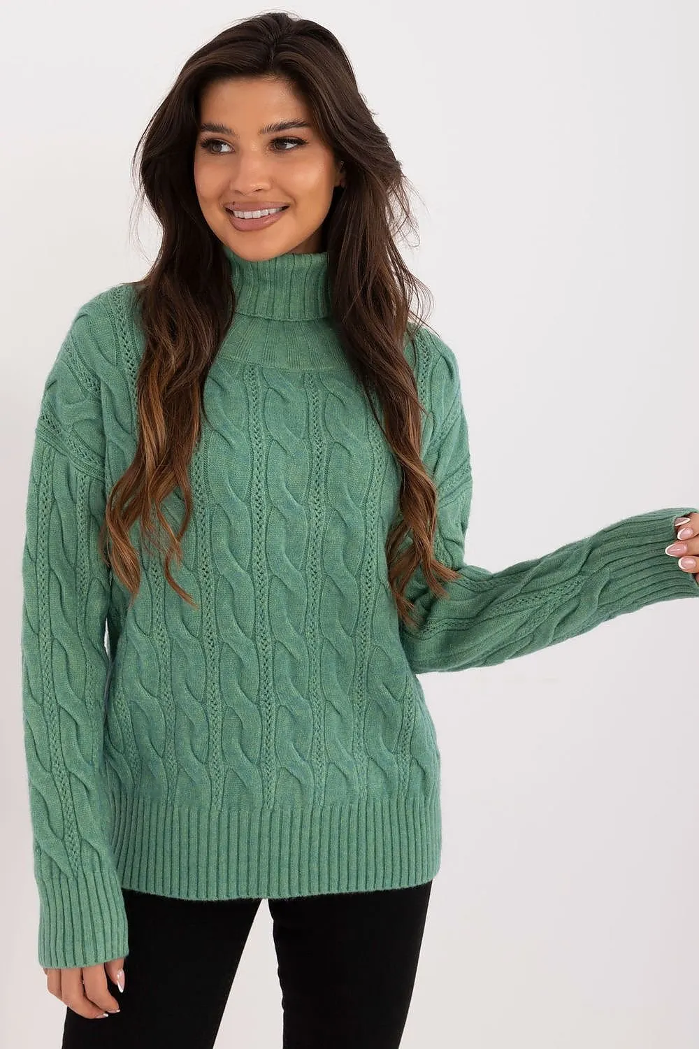 TEEK - Knitted Textured Turtleneck