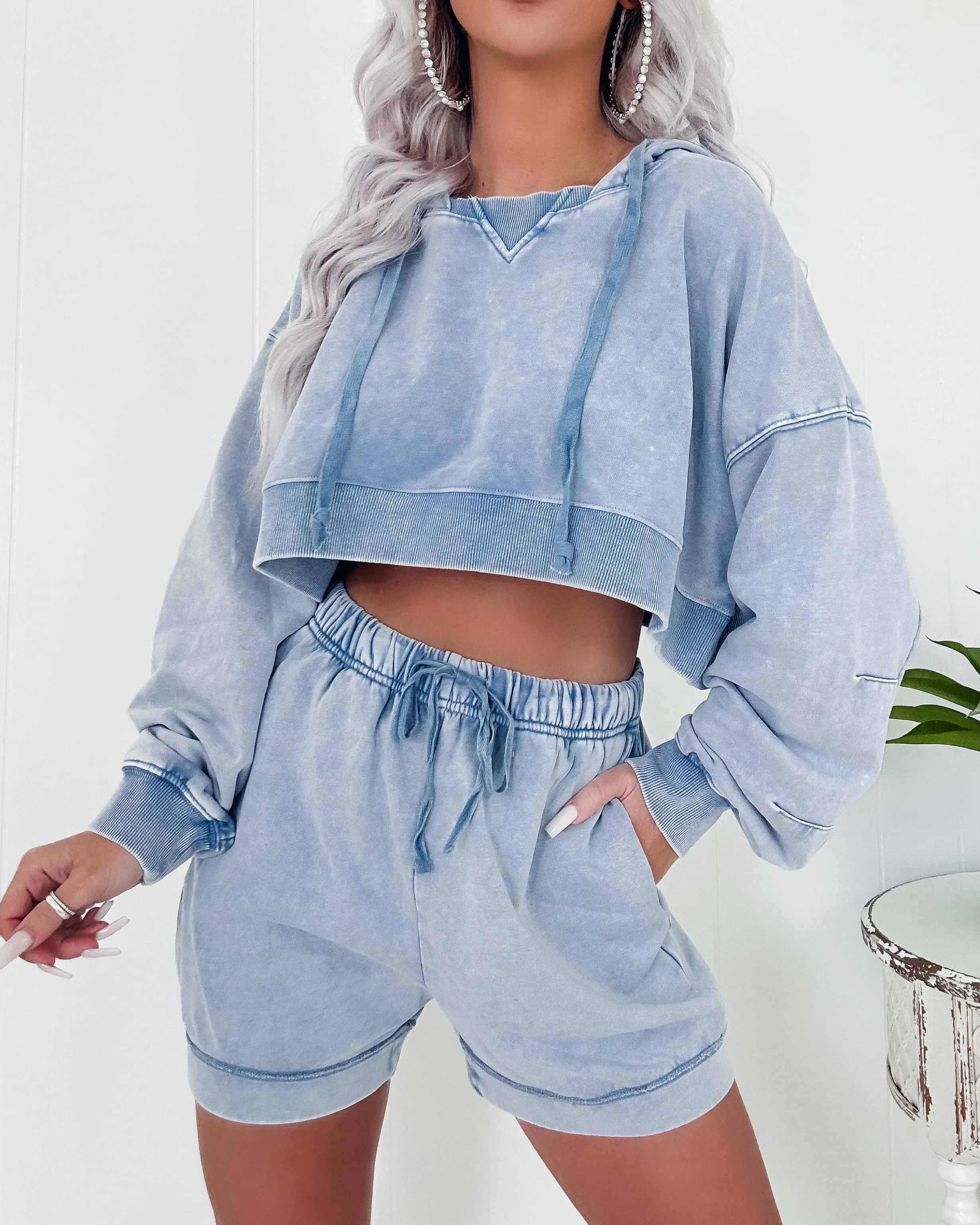 Warm Up Mineral Wash Pullover Crop Hoodie - Blue